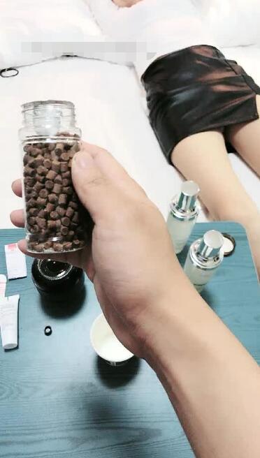 [主播探花] 2021-04-28 女主播实测春药淫水直流