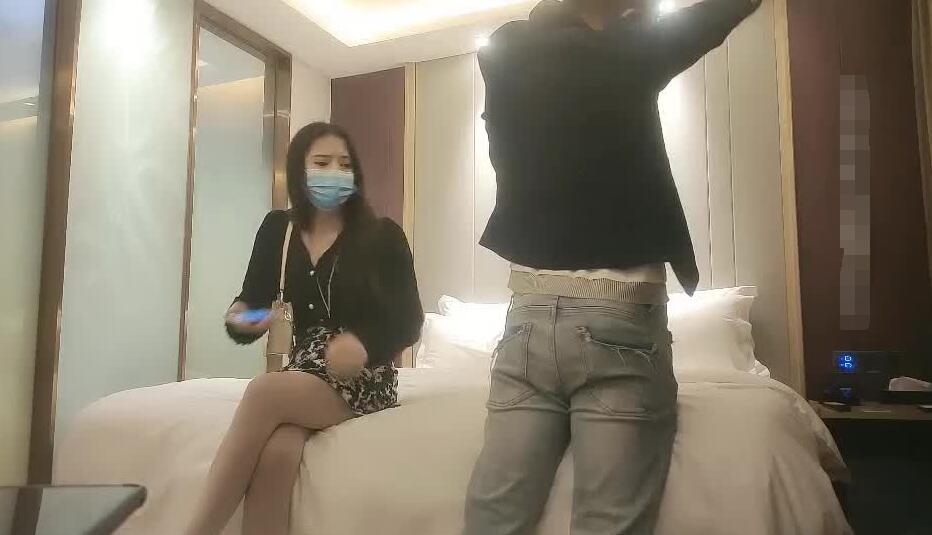 [主播探花] 2021-04-07 一屌04-07翻车现场被仙人跳还是被抓