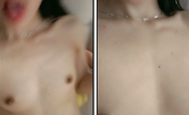 午夜特别强烈推荐，白嫩骚骚的研究生妹妹，身材很苗条，粉桃色BB穴，大腿已张开，在线等哥哥把精子射进来！