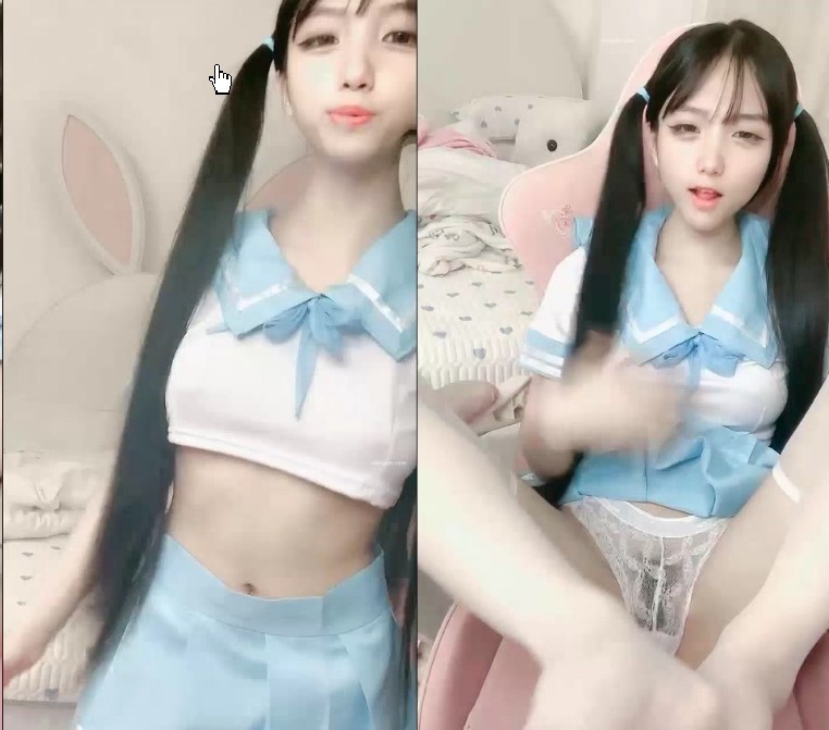 放暑假的小萝莉~【想哥哥】竟然能舔到自己的旺仔小馒头 (2