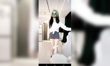 【抖音重磅】人氣女神【草莓小甜心】首次超大尺度露三點【丁姐直播】9月 (22)