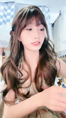 學生主播@我就是嗚崽醬 宿舍尺度福利秀 第二彈1 (8)