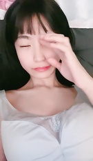 學生主播@我就是嗚崽醬 宿舍尺度福利秀 第二彈1 (3)