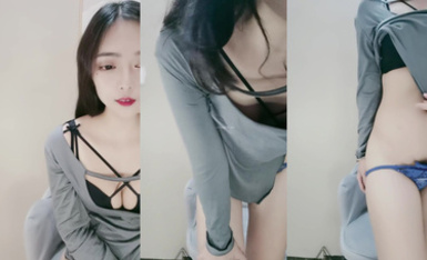 女神下海【喃兒】漂亮超高顏值~千萬別錯過~美臀美足2 (7)