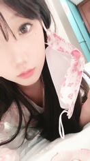 純欲少女【聞聞醬】，校花級美女無套約啪，快看這粉嫩的小菊花，翹起白白的玉臀，真想插進去爽一下 (1)