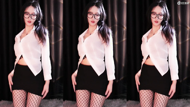 CC直播高顏值主播@舞蹈心兒 誘惑熱舞合集2 (4)