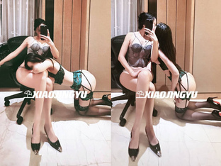 推特網紅人類高質量淫亂夫妻【小鯨魚】私拍，與【曼妃小雨】女女聯動，互插互舔磨豆腐場面香艷至極