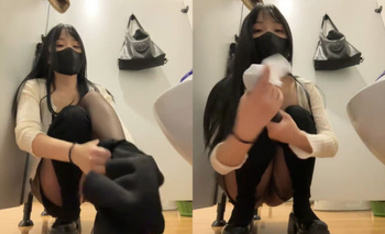 長腿黑絲公廁女神 Asia-Lynn 21小時合集 (4)