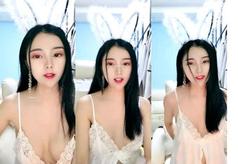 人氣女神【嫩模貝貝】制服誘惑~騷舞勾引~抖臀擠胸 (5)