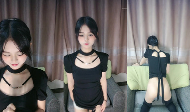 剛成年小妹妹，神似楊超越，【小易的so啵啵】讓人心動，還會一字馬，粉嫩可口 (4)