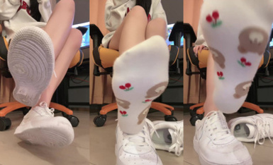 【繪子學姐】467 第一視角-臭棉襪持久訓練