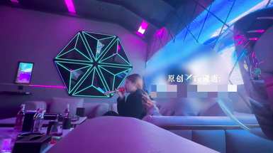 【重磅】約啪大神【UUS1980】妹子裝睡 被大神摸出感覺後開房 (3)