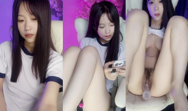 超萌蘿莉美眉【蘿莉小羊】9月最新！國風漢服舞蹈太賞心悅目了，簡直是【洗眼神器】非常清純可人的小美人，很會撒嬌 (3)