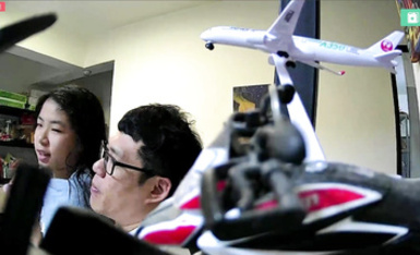 2024-05-15_臺北家庭監控_[內衣微露點]_姐姐起床穿衣服_妹妹洗澡_姐姐洗澡_媽媽洗澡_妹妹與爸爸撒嬌