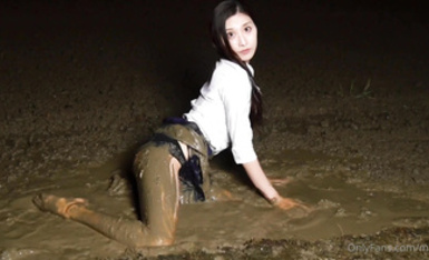 【輕度獵奇】高顏值日本氣質素人少婦「mari_wam」OF露臉私拍 反差美人妻沉淪精液地獄【第二彈】 (3)