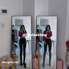 苗條教師小母狗『小熊駕駛員』最新性愛私拍 喜歡露出內射 和西藍花健身博主互動一起操嬌小女