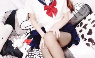 福利姬櫻狸子 黑絲JK 噴水