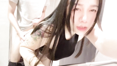 【采精御姐】台灣極品風韻爆乳尤物「嫚嫚」勾搭路人到公廁野戰 馬桶女上位榨精 工具人釋放肉慾