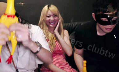 【11月新品福利】國產頂級淫啪組織【公雞俱樂部】長視頻系列，女神【吳芳宜】終於來公雞玩了，探花恩凱出戰3P