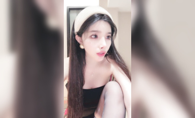 噴水姬【若汐(白熙)】魔鬼身材~絕美白虎~黑絲透視足交~爆插狂噴~各種絲襪  (23)