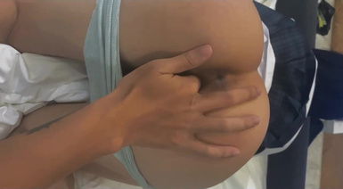 專操極品嫩妹大神『dogking』約炮廣州母狗嫩妹，清純與風騷並存 抓著頭發瘋狂打樁，身材太棒艹起來太舒服了 (1)