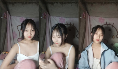 長相清純的學生妹在宿舍直播大秀，長的還怪可愛的 (1)