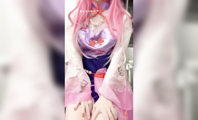 網紅極品白虎福利姬【初戀小安】COS王昭君性愛縫紉師之嫩穴測量器。