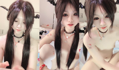 最美女校花自慰噴水 (3)