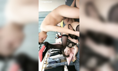 校花美女【十九歲女大】酥胸誘惑~跳蛋狂震~口交後 各種體位爆操內射 (41)