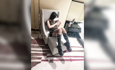 【小K】高顏高冷御姐上著班偷跑出來挨操，黑絲平口靴，內褲都沒有穿，第一人稱無套抽插