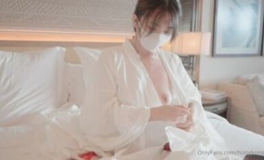 HongKongDoll（玩偶姐姐）「晨钟-暮鼓」